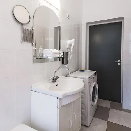 Bearsleys Archers Apartments Riga Esterno foto